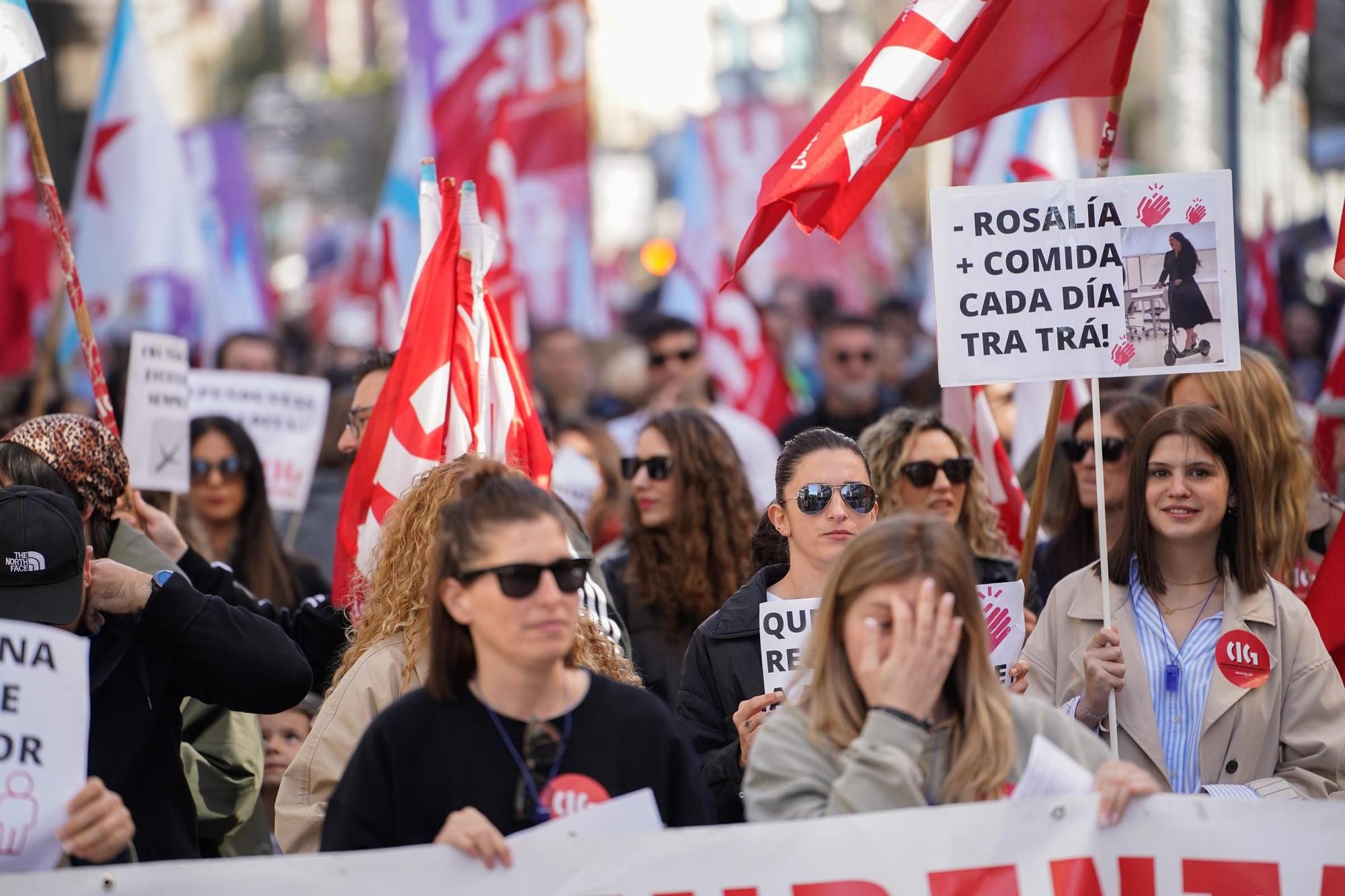 Más de 600 trabajadores de tiendas de Inditex protestan en A Coruña para exigir mejoras