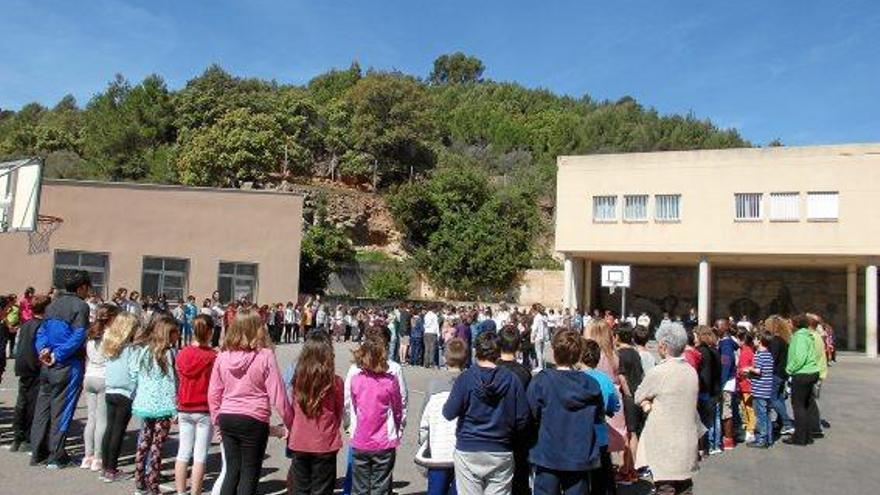 Schweigeminute in der Mestre-Colom-Schule in Bunyola