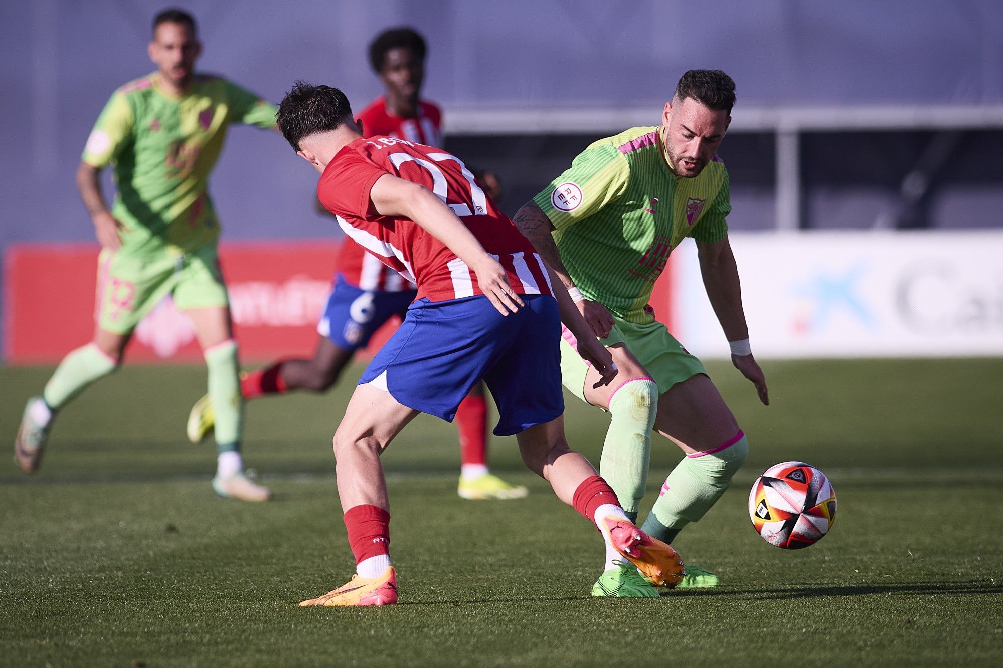 Primera RFEF | Atlético de Madrid B - Málaga CF, en imágenes