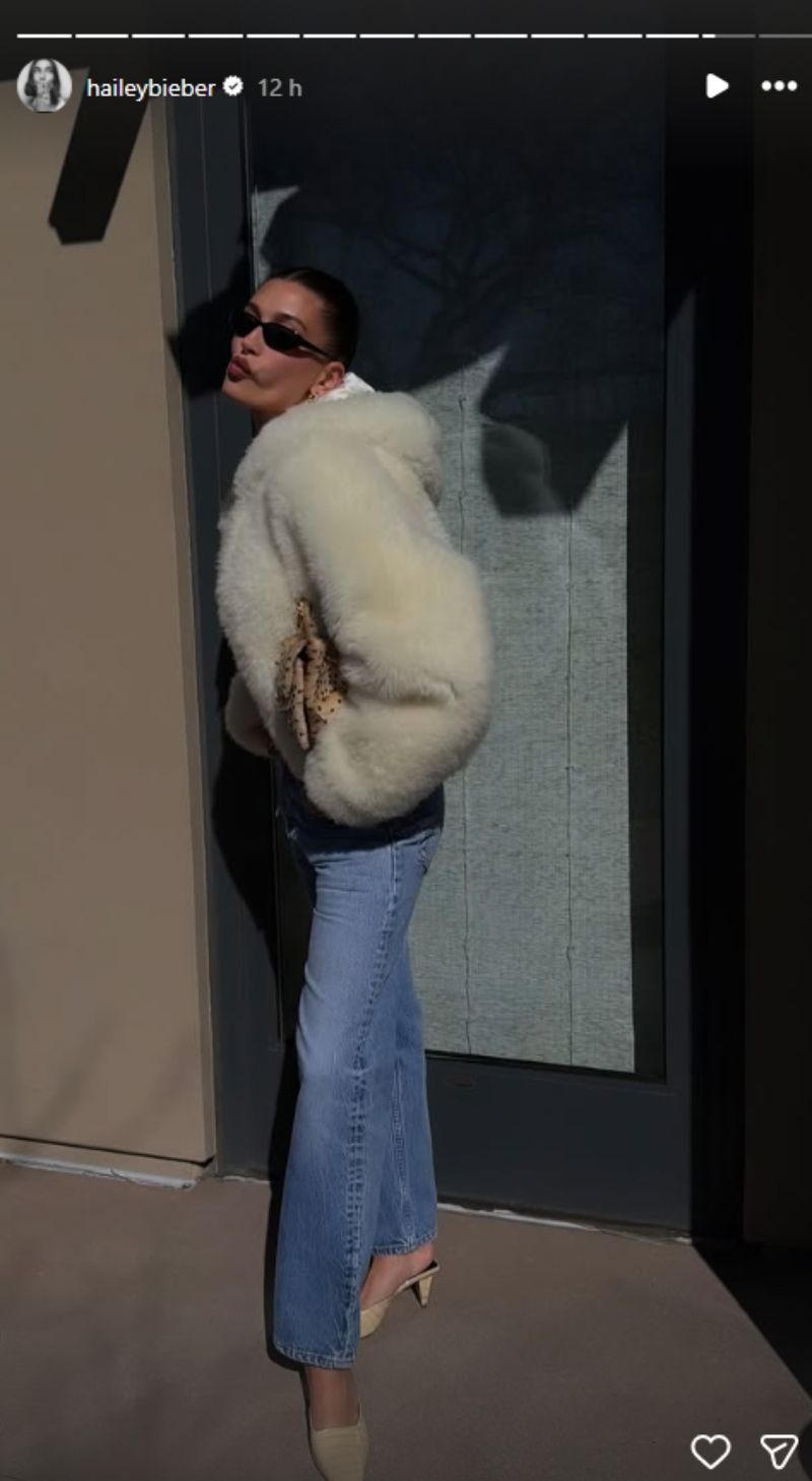 Insta story del look de Hailey Biber