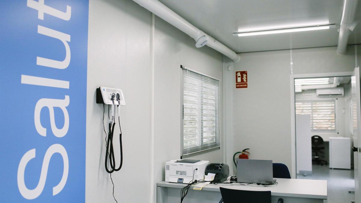 Archivo - Interior de un centro de atención primaria en Catalunya