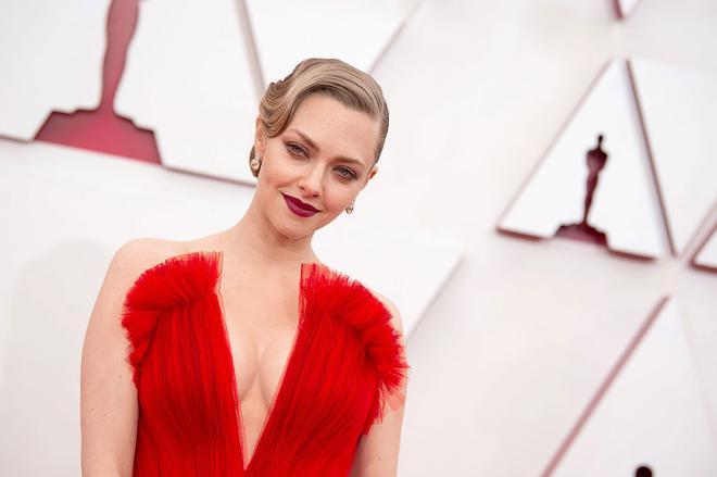 Amanda Seyfried en los Premios Oscar 2021