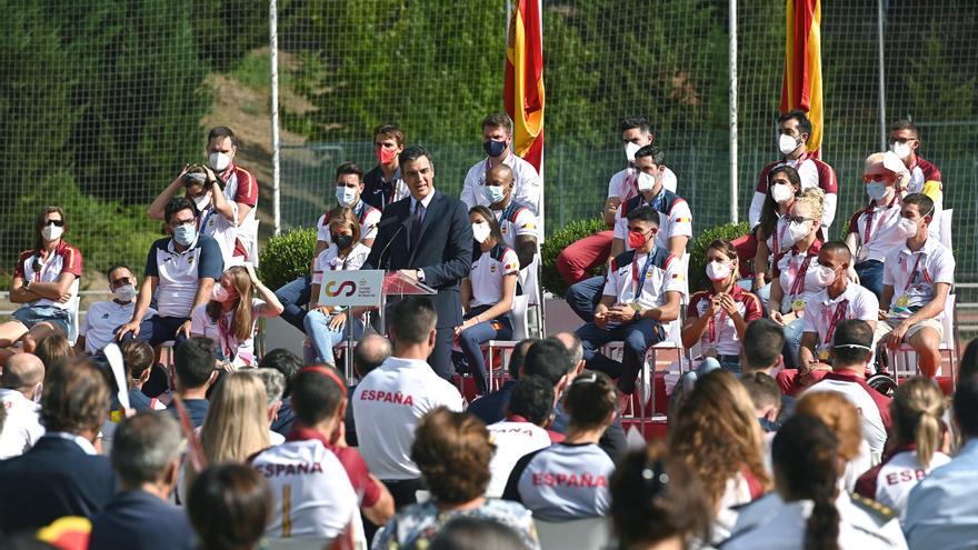 Sánchez anuncia una &quot;histórica&quot; inversión de 1.000 millones para el deporte español