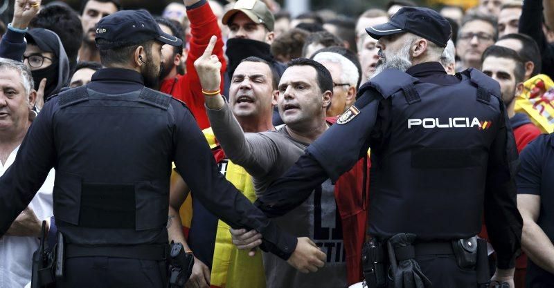 Manifestaciones en Plaza España por el 'procés'