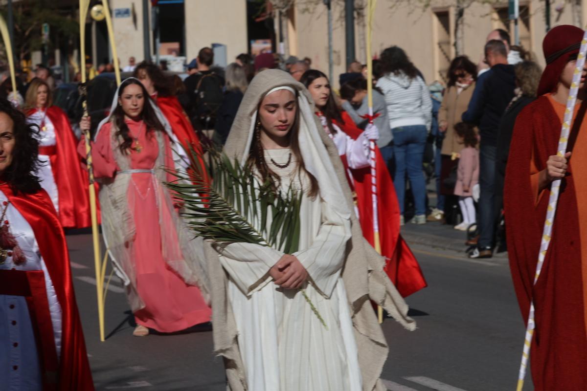 València da el pistoletazo de salida a los días grandes de la Semana Santa con la procesión del Domingo de Ramos