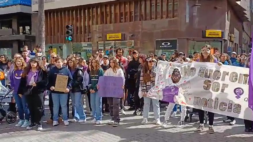 La otra manifestación por el día de la Mujer en Castellón: Estas son --algunas-- reivindicaciones