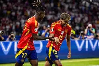 Directo | Penalti a favor de España por un derribo a Oyarzabal (0-0)