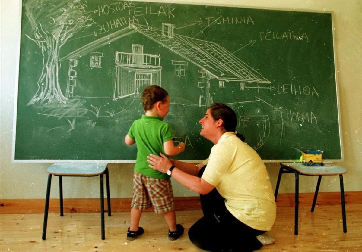 jcarbo1478415 euskera escuela170124193309