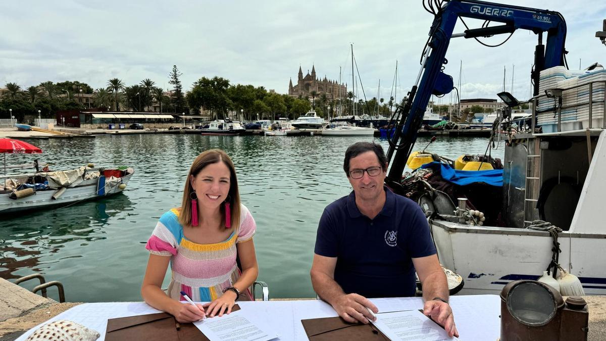 El Consell y la Cofradía de Pescadores de Sant Pere firman un convenio marítimo