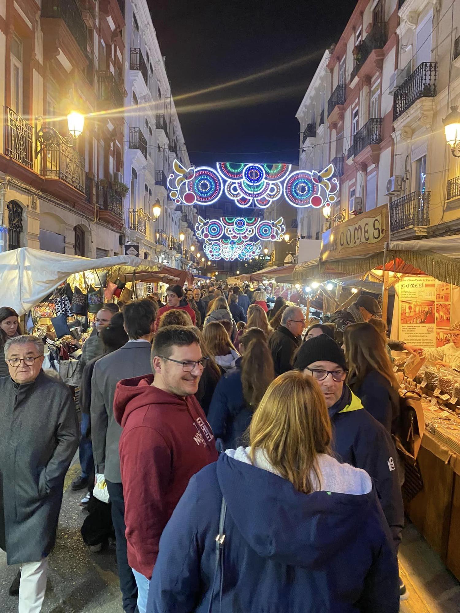 Todo preparado para el Mercado Tradicional de San Blas de la falla Clero