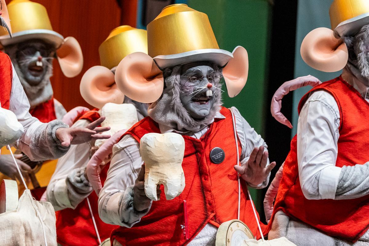 La murga 'Menuda noche' finalizó las preliminares.