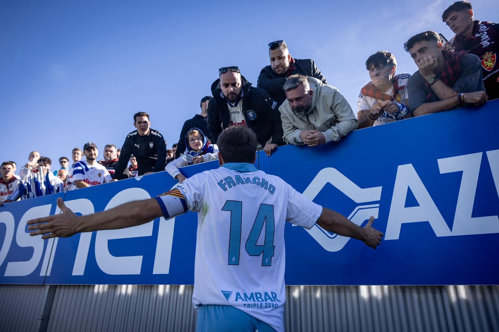 En imágenes | El Real Zaragoza, sin fiestas en el Ibercaja Estadio ante el Córdoba