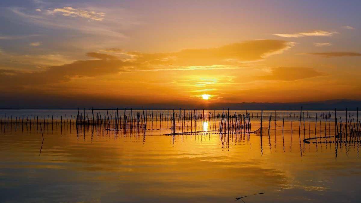 Horizonte al anochecer en Cáceres.