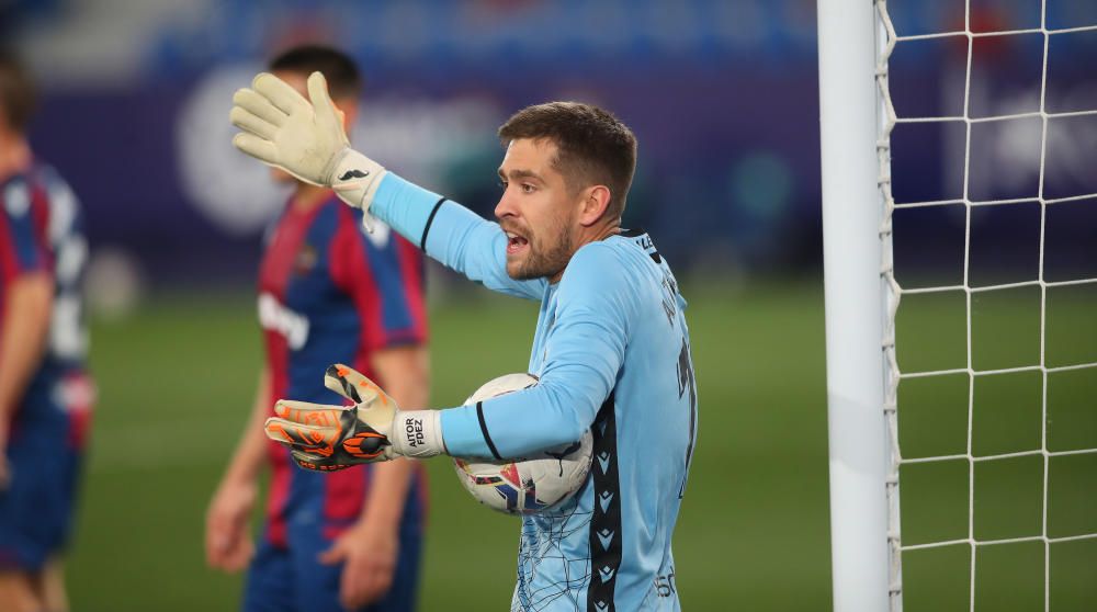 Levante - Real Valladolid, en imágenes