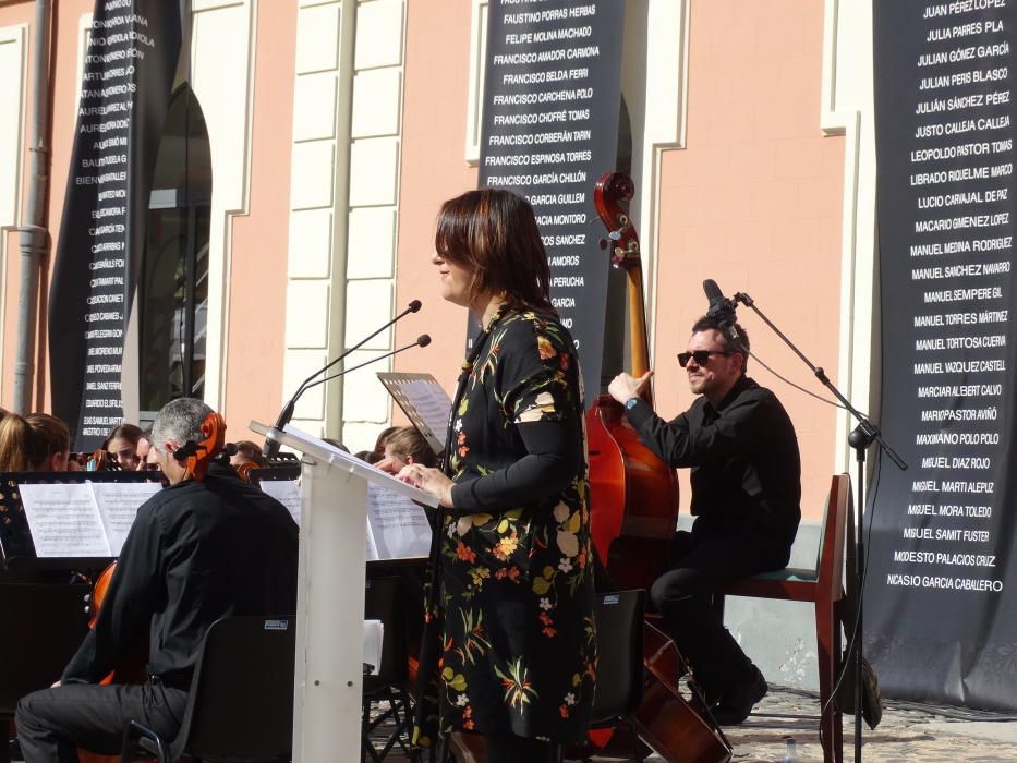 Homenaje a las víctimas del bombardeo franquista en Xàtiva