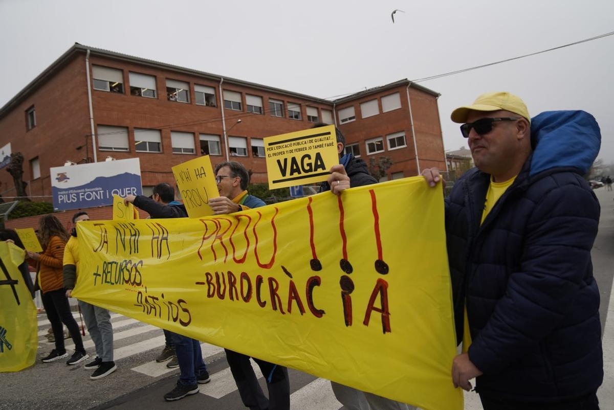 Protestes de docents als carrers de Manresa i a carreteres del Bages