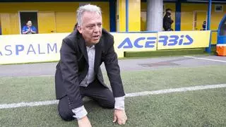 Planeta Juan Manuel: Pesic, Udo Lattek, charla con Aragonés, Pacuco y morir en el banquillo de la UD Las Palmas