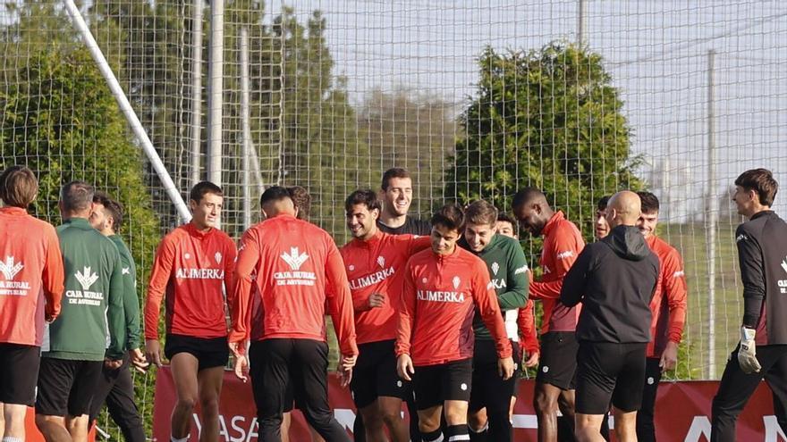 El Sporting, en busca de la estabilidad frente a las bajas y las dudas: el posible once de Larcamón en la visita a Cádiz