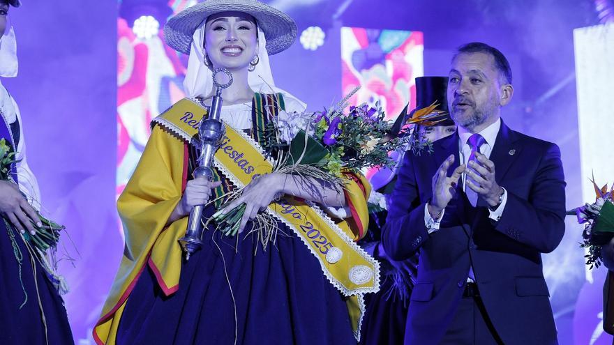 Idaira Afonso, de Sociedad Mamel’s, reina de las Fiestas de Mayo