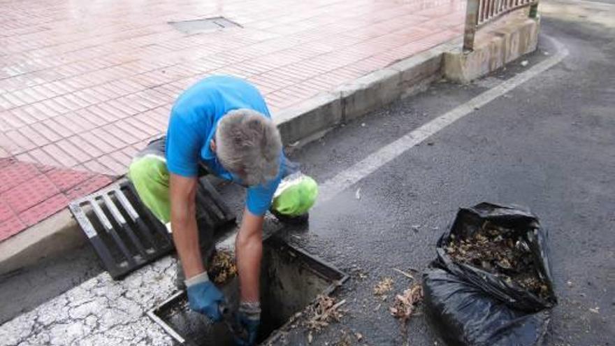 San Vicente efectuará la limpieza de los imbornales del barrio Santa Isabel