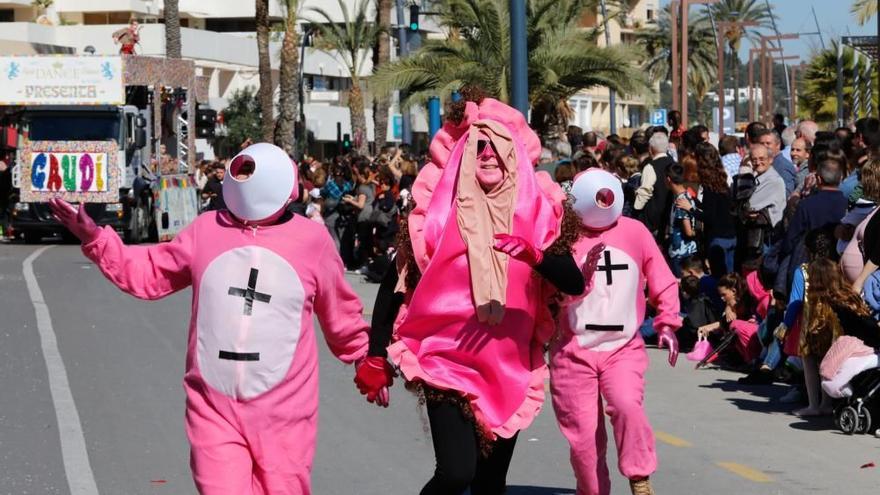 Los disfraces más extravagantes del carnaval en Ibiza: de las viciosas del café al &#039;xuclafufes&#039;