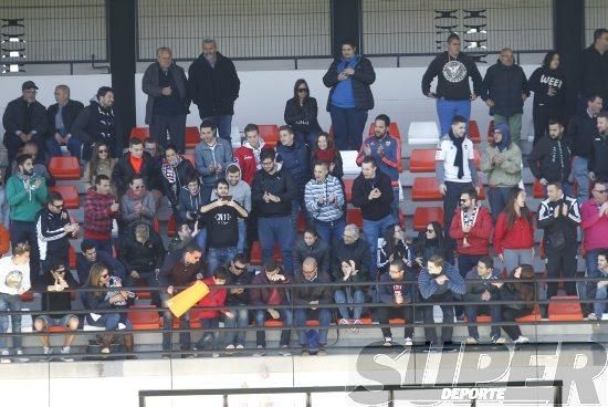 El Valencia CF entrena ante su afición