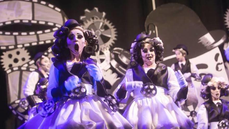 Los «playbacks» festeros regresan con fuerza