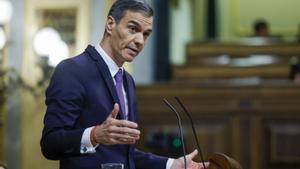 Sánchez es presenta com a garant de la sanitat pública i escalfa la precampanya