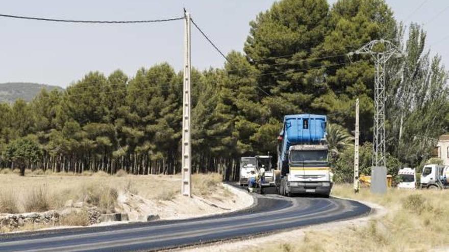 El vial del AVE cierra por obras