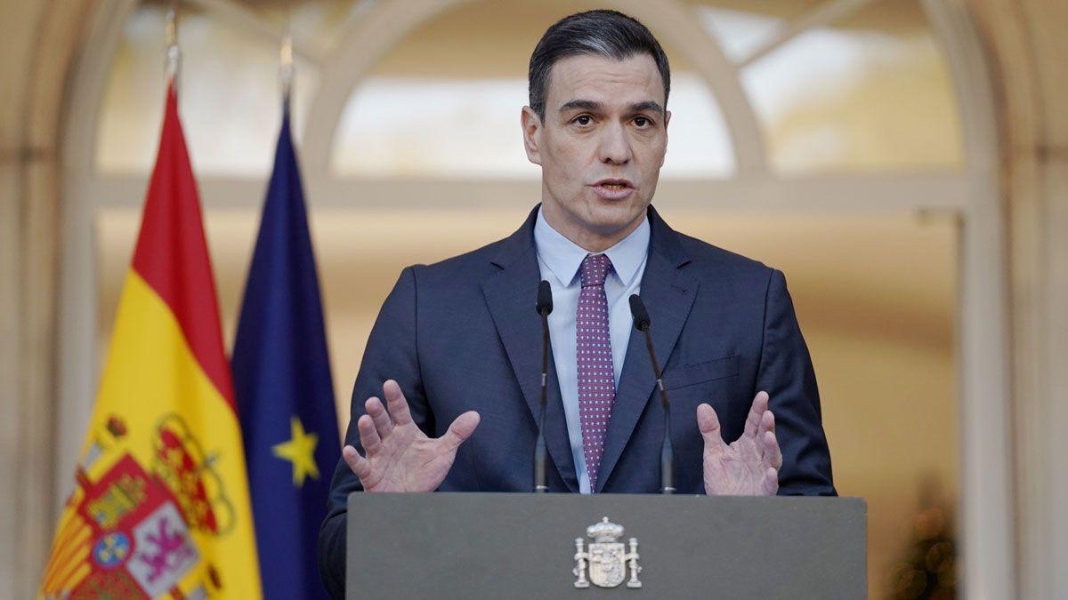 Pedro Sánchez en una compareixença davant els mitjans