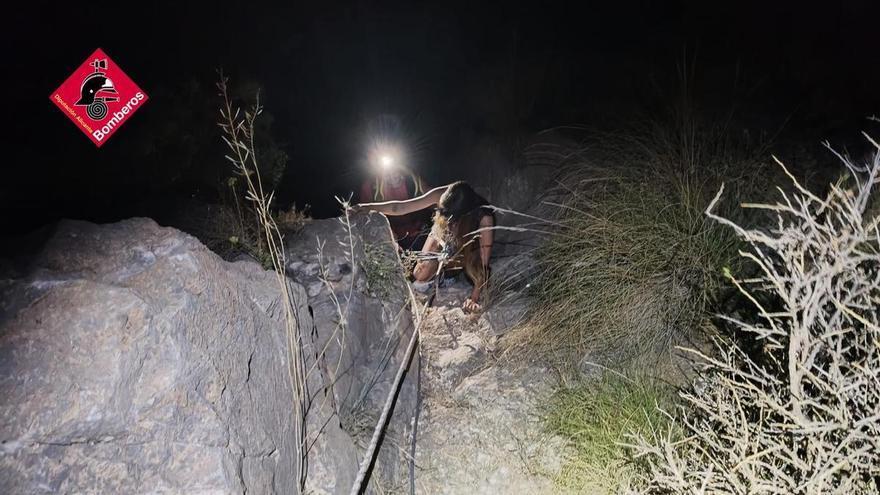 Así fue el rescate de madrugada a una pareja de 20 años en la sierra de Orihuela