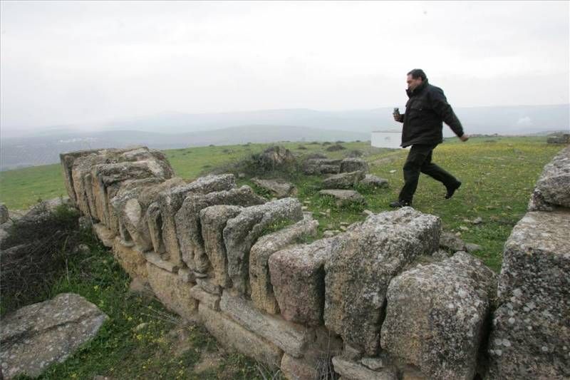 Yacimiento de Ategua, en Santa Cruz