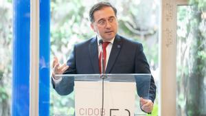 El ministro de Asuntos Exteriores, Cooperación y Unión Europea, José Manuel Albares, explica prioridades de la Presidencia española de la UE en el CIDOB de Barcelona.