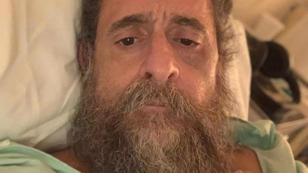 El actor Jesús Lozano, en el hospital.
