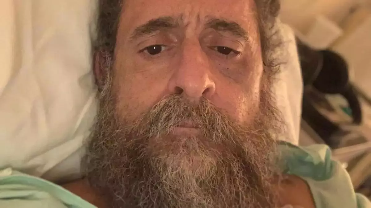 El actor Jesús Lozano, hospitalizado tras sufrir una parada cardiorrespiratoria durante una obra de teatro en Cáceres