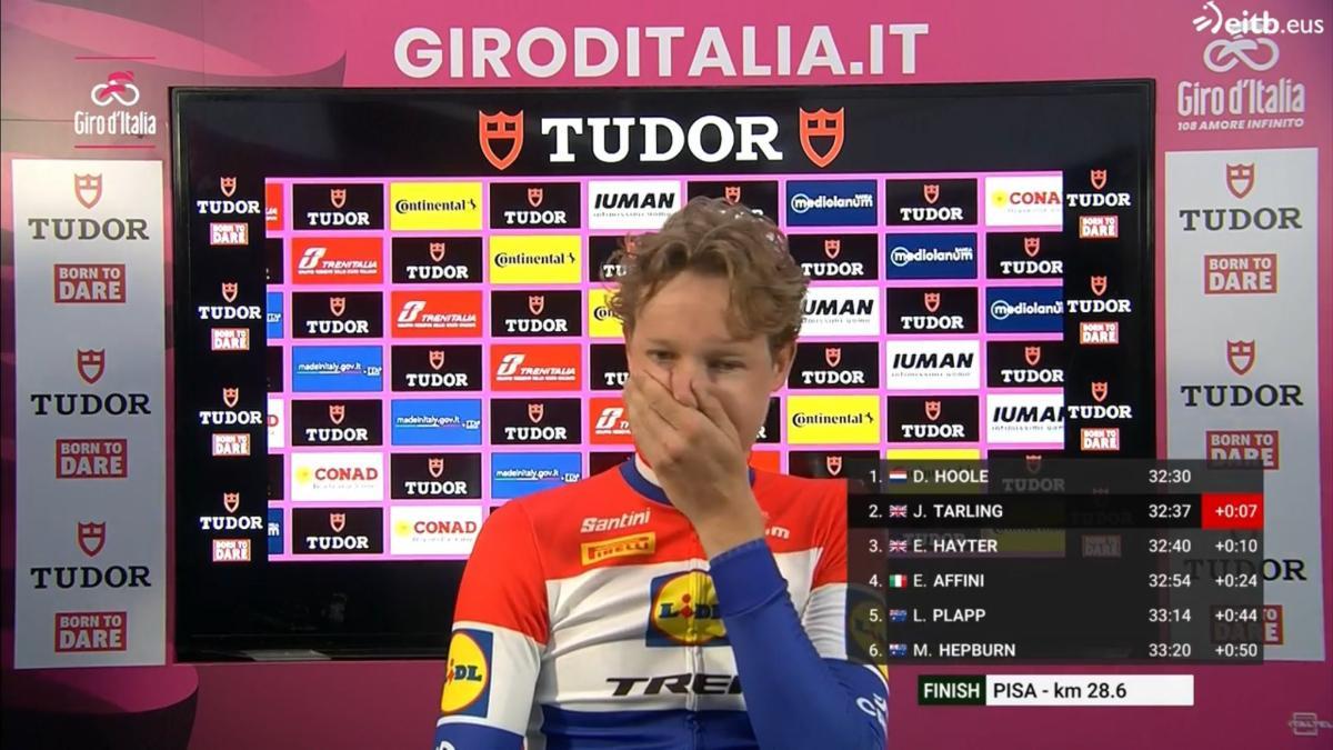 Daan Hoole fue el más rápido en la contrarreloj de la etapa 10 del Giro de Italia