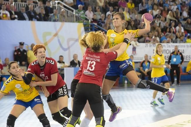 Semifinal de la Challenge Cup entre el Balonmano ...