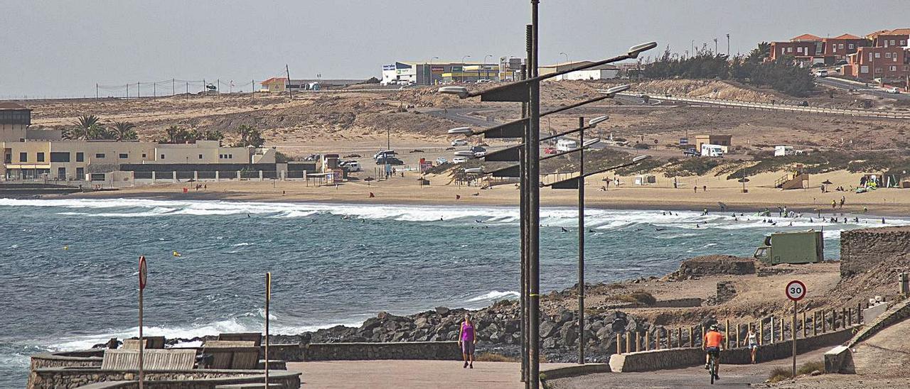 Imagen de la zona donde arrancará el paseo marítimo de Los Pozos hasta la zona de Playa Blanca.