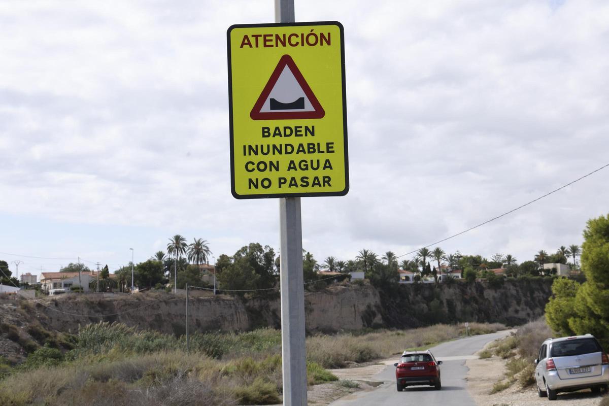 Un paso inundable del río Seco en El Campello