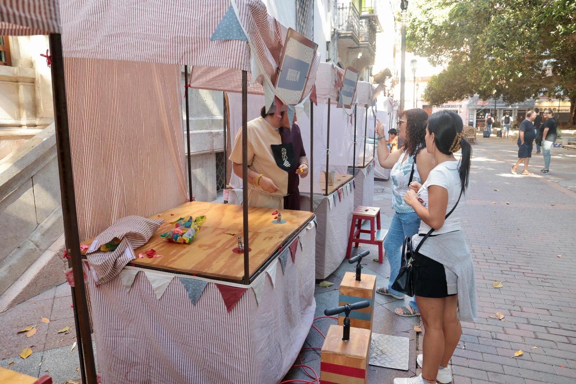 Actos 9 octubre, plaza Gabriel Miró