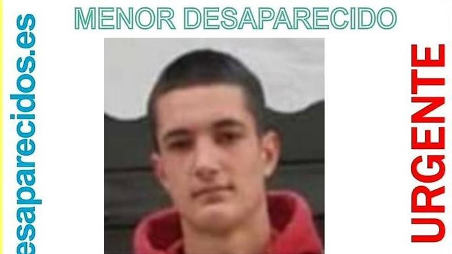 Cartel que informa de la desaparición del joven