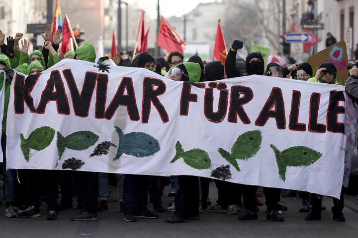 PROTESTA DE BLOCKUPY ANTE LA SEDE DEL BCE