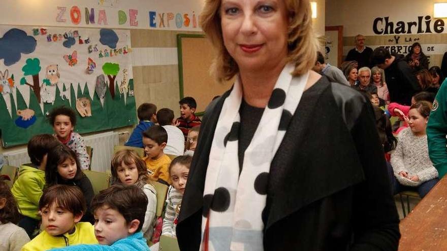 María José Platero, ayer, en el colegio Príncipe de Asturias de Las Regueras.