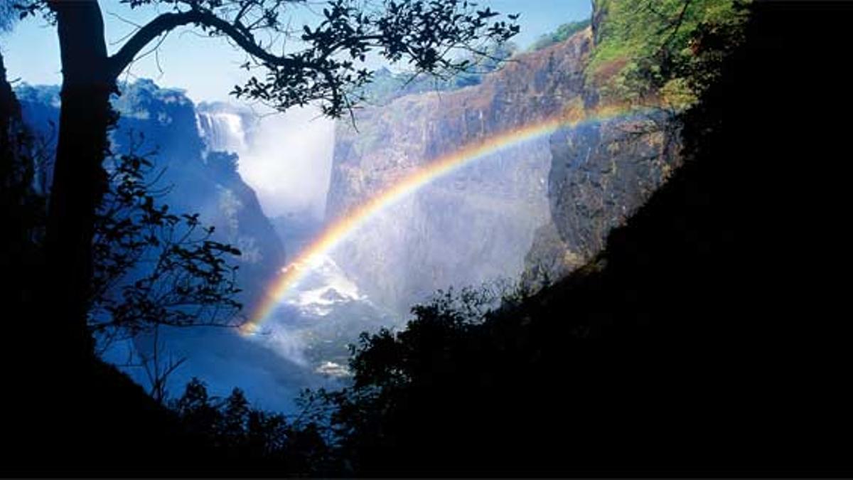 Las Cataratas Victoria tienen 1.708 metros de anchura.