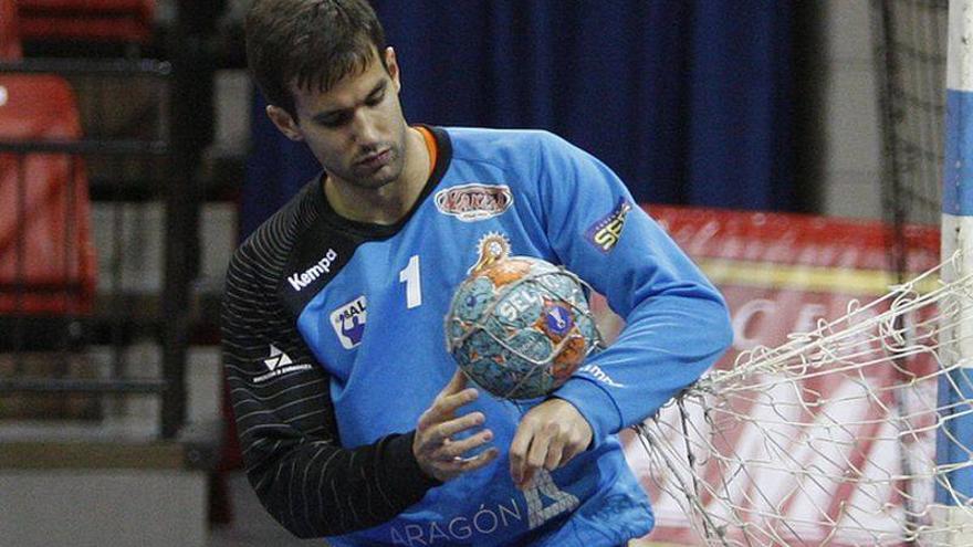 El Balonmano Aragón busca un triunfo para mirar hacia arriba