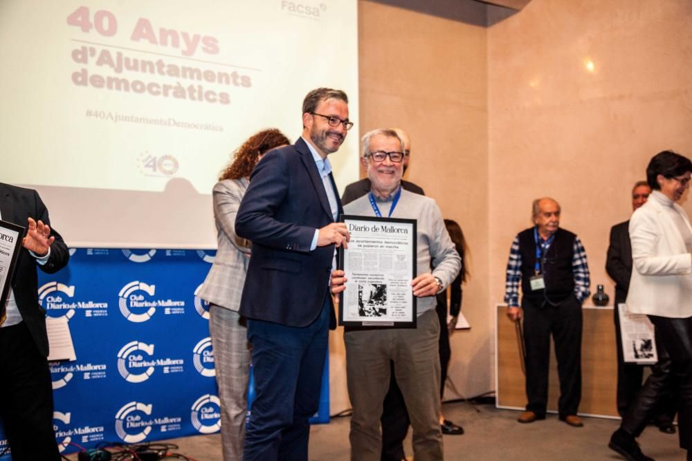 Así ha sido el acto de homenaje a 40 años de ayuntamientos democráticos