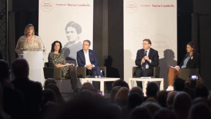 Solbes, Noguera, Zapatero, Puig y Gómez en la inauguración de la fundación Maria Cambrils.