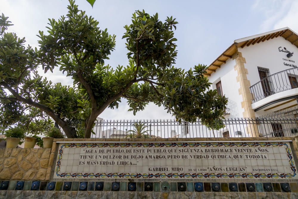 El antiguo cementerio del castillo, inspirador de la obra de Gabriel Miró, se consolida como espacio cultural