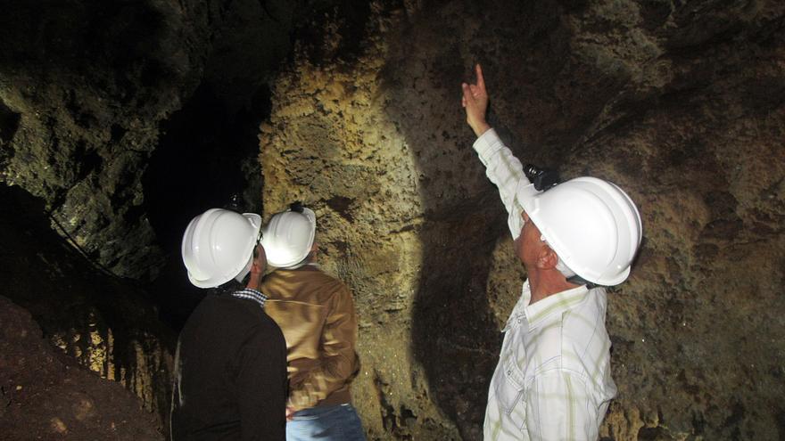 La Junta denuncia que el Ayuntamiento de Baena ha intervenido en la Cueva del Yeso sin autorización