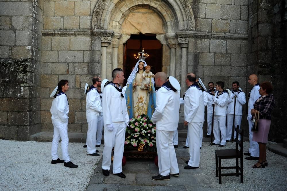 Virgen del Rosario en Vilaxoán